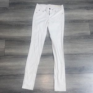 White legging jeans